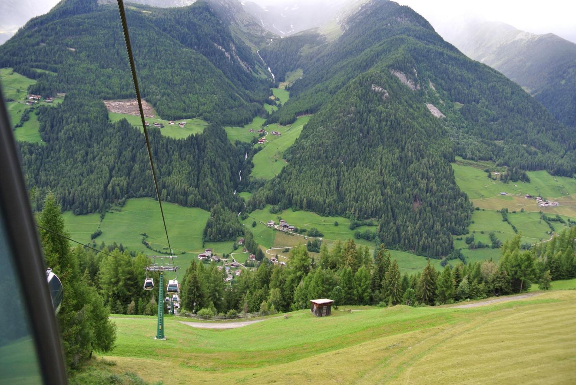 Ski In I Ski Out Gourmethotel Sonnleiten Cadipietra Exterior photo